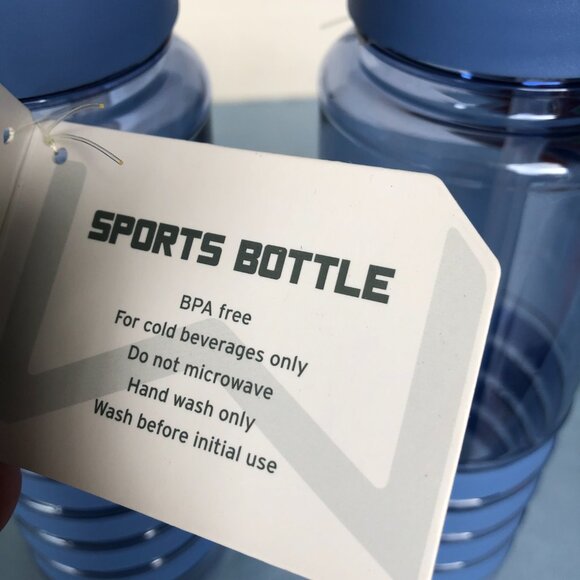 NEW LOT of 2 24 oz. WELLNESS Blue 24 oz BPA FREE Plastic Water Bottles #G6 - Picture 2 of 3